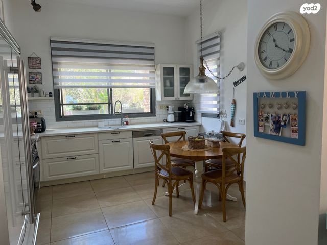 בית פרטי/ קוטג', שאר העיר, עומר