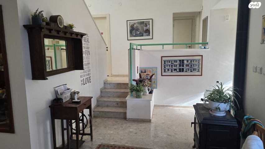 דו משפחתי, רעות, מודיעין מכבים רעות