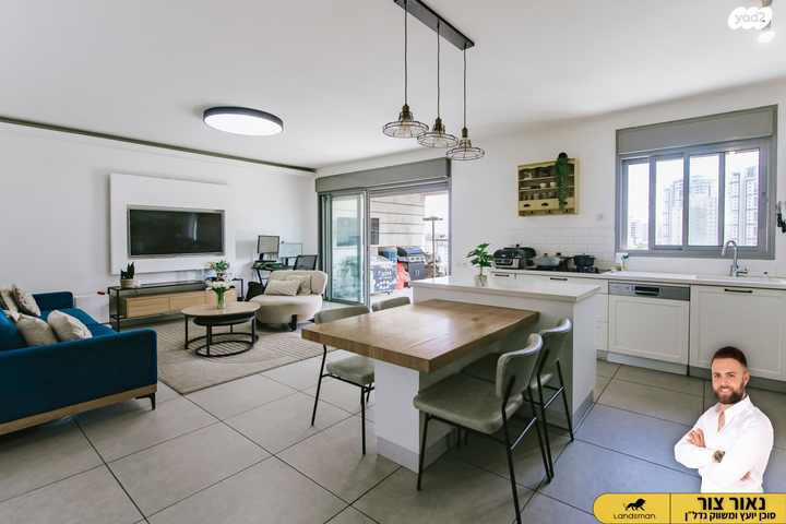 ניסים אלוני 12