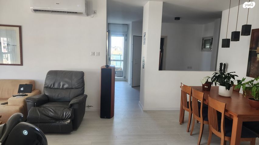 דירה, הרב שאולי 7, רחובות החדשה, רחובות