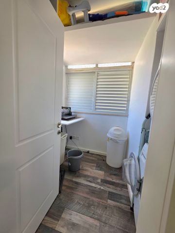 דירה, פורצי הדרך, נווה עמל, הרצליה