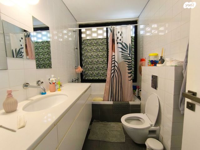 דירת גן, שפירא, תל אביב יפו