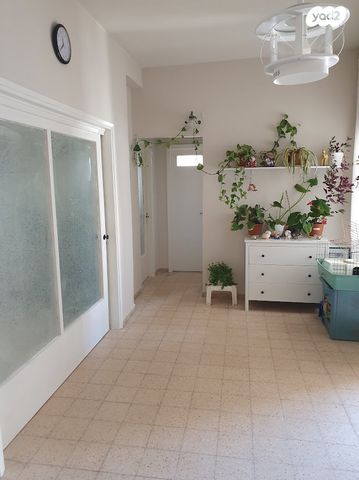 שדרות ז'בוטינסקי 