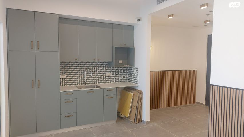 משרדים, מודיעין מכבים רעות