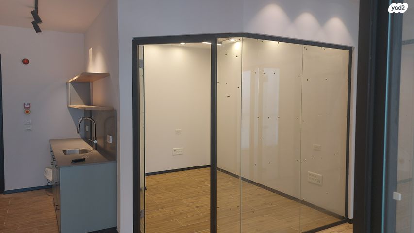 משרדים, מודיעין מכבים רעות