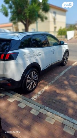 מודעת רכב פיג'ו 3008