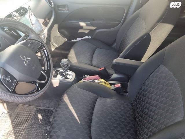 מיצובישי ספייס סטאר