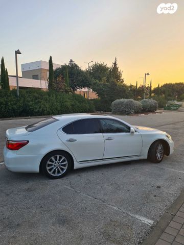 לקסוס LS
