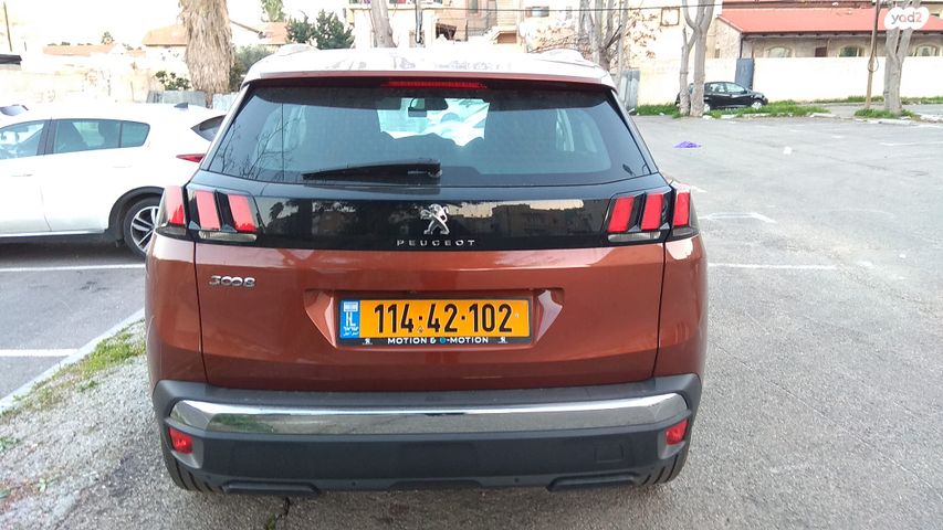 פיג'ו 3008