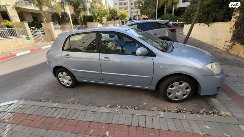 מודעת רכב טויוטה קורולה