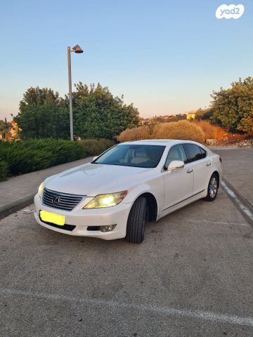 לקסוס LS
