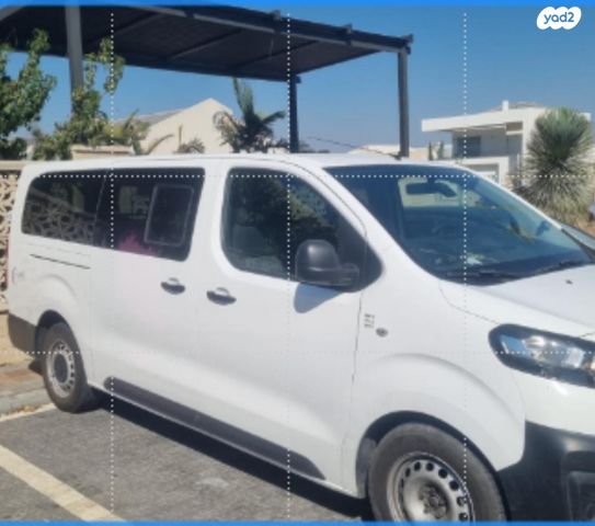 מודעת רכב סיטרואן ג'אמפי