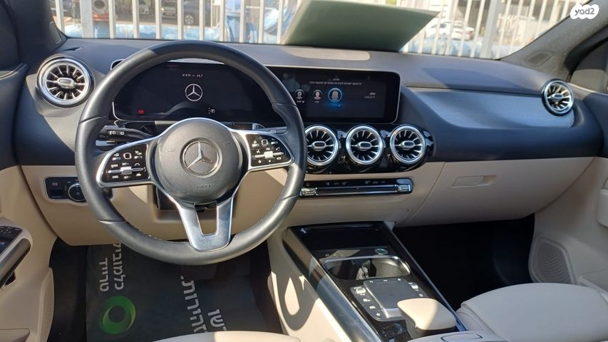 מרצדס-בנץ GLA