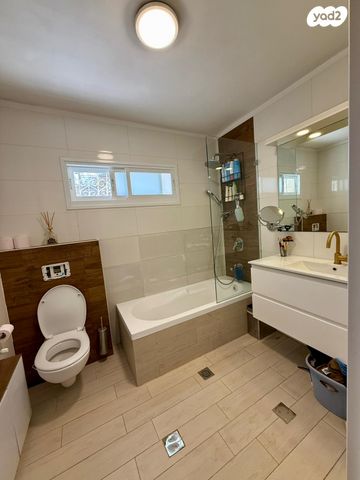 דירה, מבוא פלי"ם 36, הגבעה הצרפתית, גבעת שפירא, ירושלים