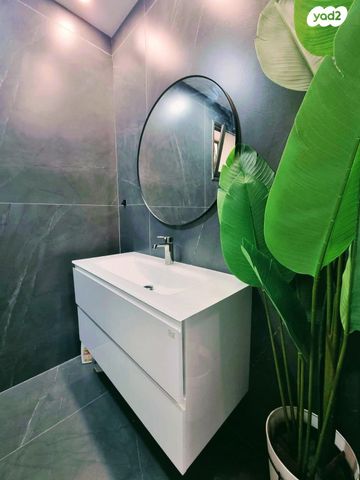 דירת גן, דליה רביקוביץ 16, קרית האמנים, מצליח, רמלה