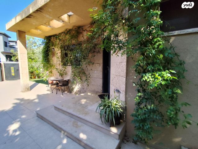 בית פרטי/ קוטג', שלמה בן יוסף 30, גני מנחם, באר יעקב