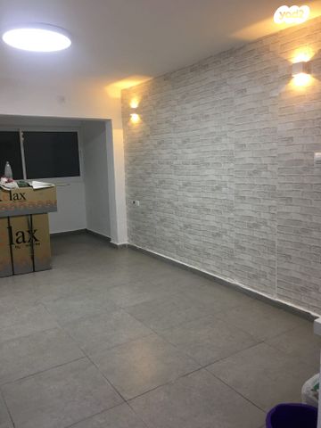 דירה, ד"ר וייסבורג 7, יוספטל, פתח תקווה