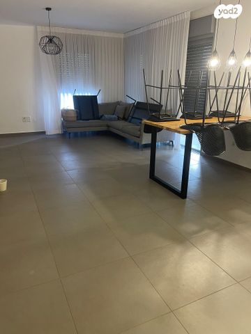 דירה, ד"ר וייסבורג 7, יוספטל, פתח תקווה