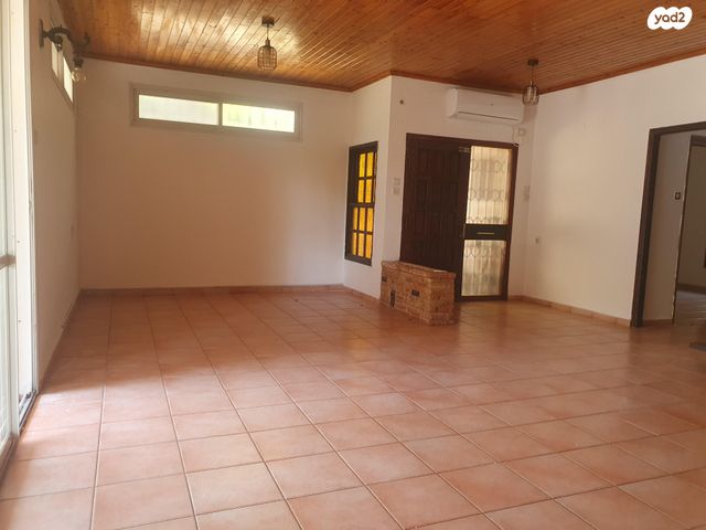 בית פרטי/ קוטג', הגדודים 7, נווה מגן, רמת השרון