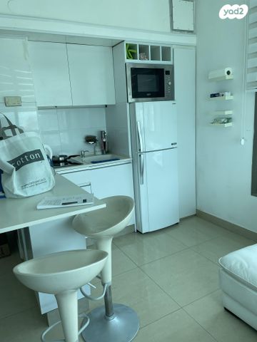 דירה, שדרות עובד בן עמי 2, נוף הטיילת, נתניה