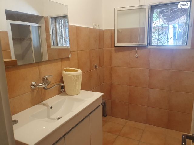 בית פרטי/ קוטג', הגדודים 7, נווה מגן, רמת השרון