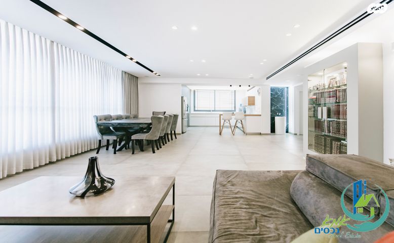 דירה, דגל ראובן, כפר גנים א, פתח תקווה