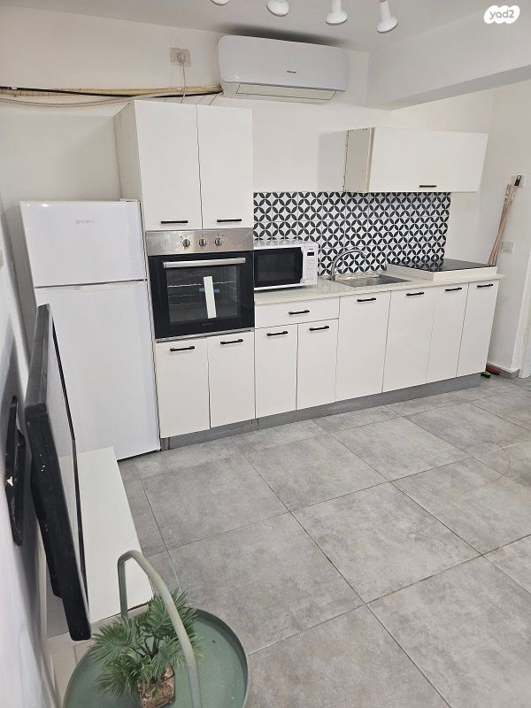 בית פרטי/ קוטג', המכתשים 12, שכונה ד', באר שבע