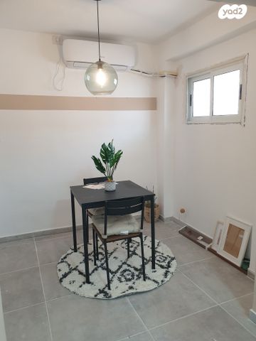 בית פרטי/ קוטג', המכתשים 12, שכונה ד', באר שבע