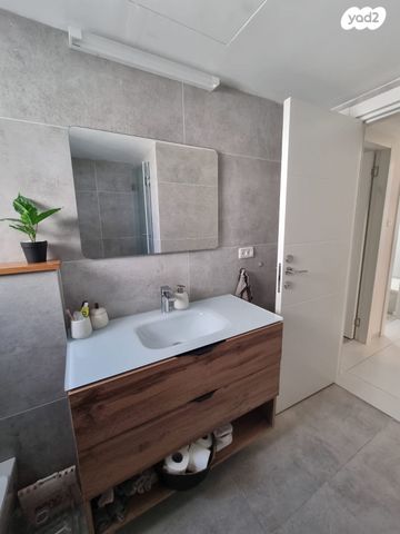 דירה, הכרמים, מודיעין מכבים רעות