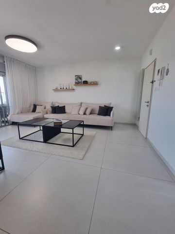 דירה, הכרמים, מודיעין מכבים רעות