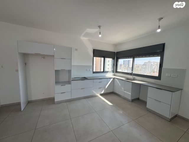 דירה, קרית אתא