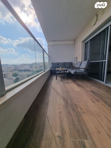 דירה, הכרמים, מודיעין מכבים רעות