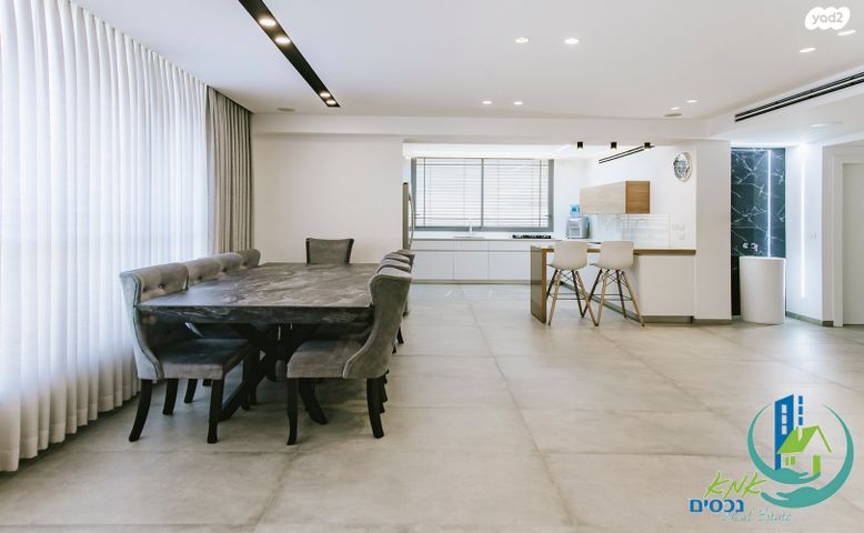 דירה, דגל ראובן, כפר גנים א, פתח תקווה