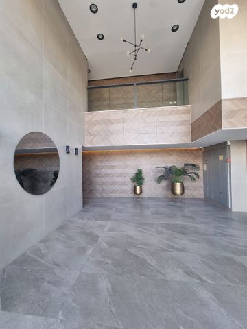 דירה, מודיעין מכבים רעות