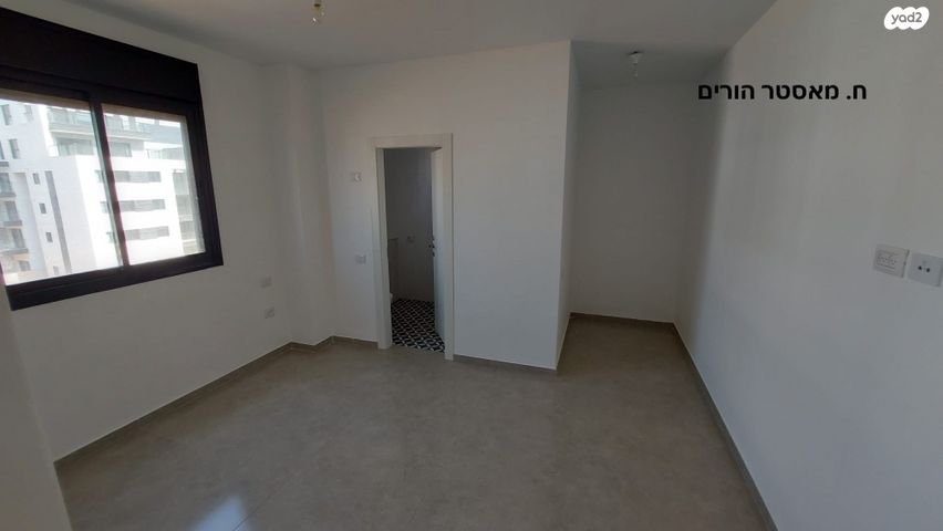 דירה, אור ים, אור עקיבא