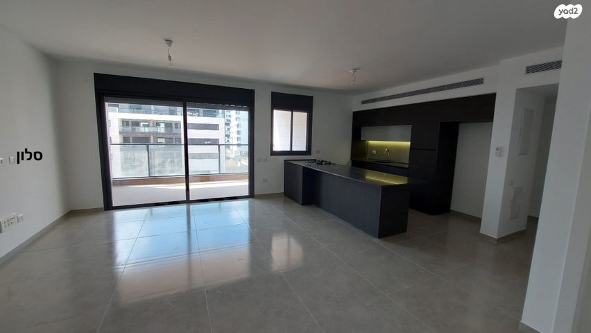 דירה, אור ים, אור עקיבא