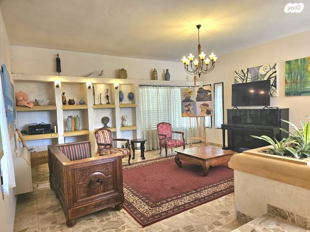 בית פרטי/ קוטג', כפר ורדים