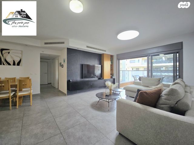 דירה, שושנת העמקים 52, רמת אמיר, קדימה צורן