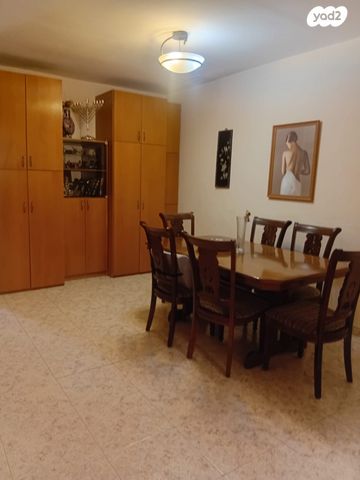 בית פרטי/ קוטג', רודולף בלוך, רמות, באר שבע