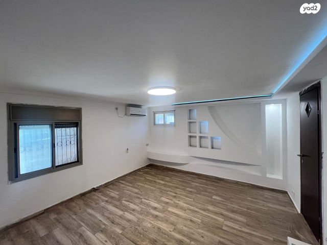 יחידת דיור, קיבוץ גלויות, נווה יוני נתניהו, עכו