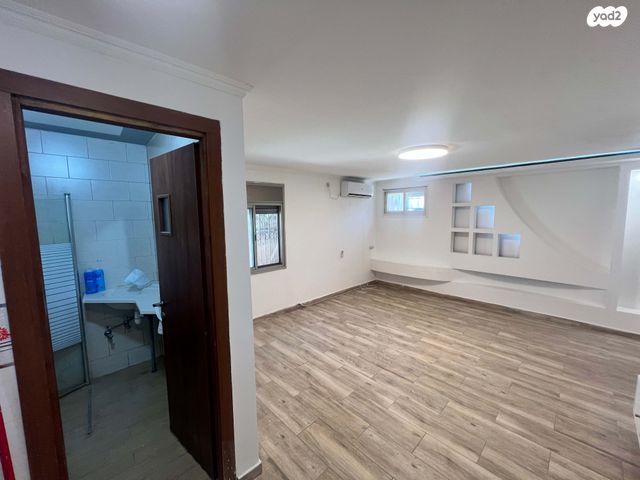 יחידת דיור, קיבוץ גלויות, נווה יוני נתניהו, עכו