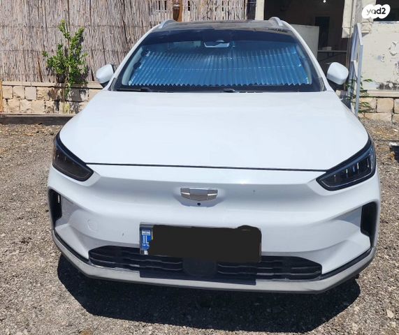 מודעת רכב ג׳ילי Geometry C