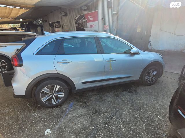 מודעת רכב קיה נירו