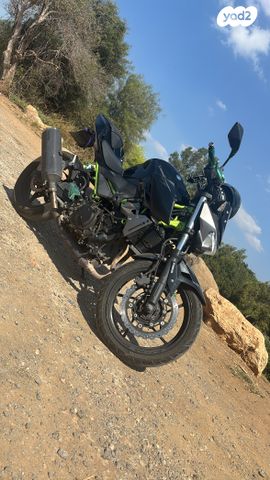 מודעת רכב קאוואסאקי Z400