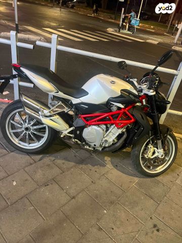 מודעת רכב MV Agusta Brutale 1090