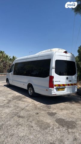 מיניבוסים ורכבי הסעות