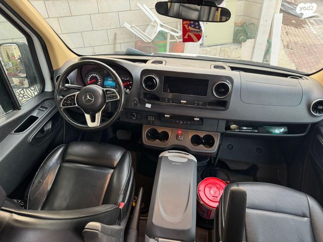 מיניבוסים ורכבי הסעות