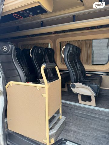 מיניבוסים ורכבי הסעות