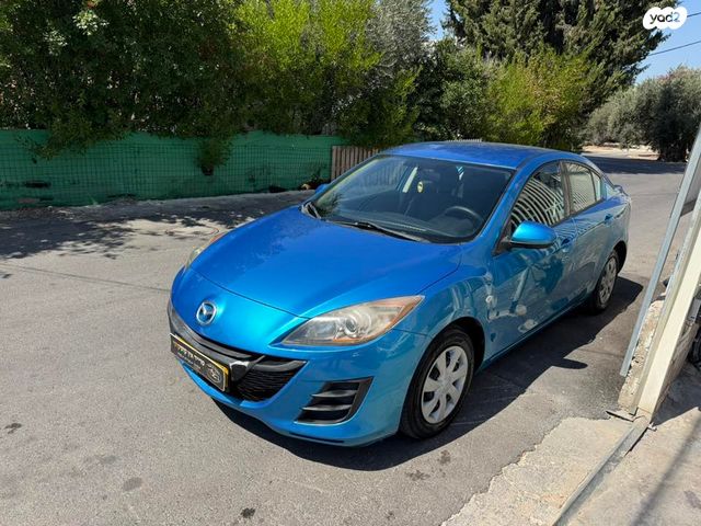 מודעת רכב מאזדה 3