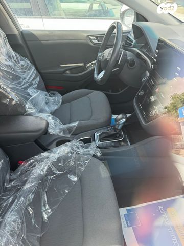 יונדאי איוניק